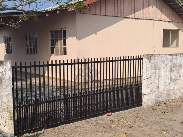 #22 - Casa para Locação em São Francisco do Sul - SC