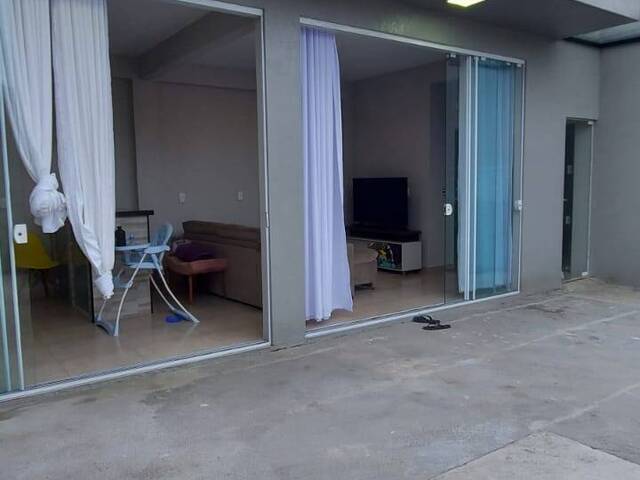 #24 - Salão Comercial para Venda em Araquari - SC