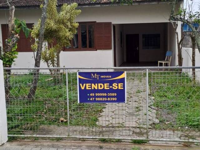 #27 - Casa para Venda em São Francisco do Sul - SC