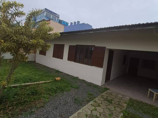 #27 - Casa para Venda em São Francisco do Sul - SC