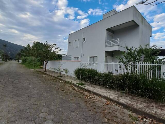 #32 - Sobrado para Venda em São Francisco do Sul - SC