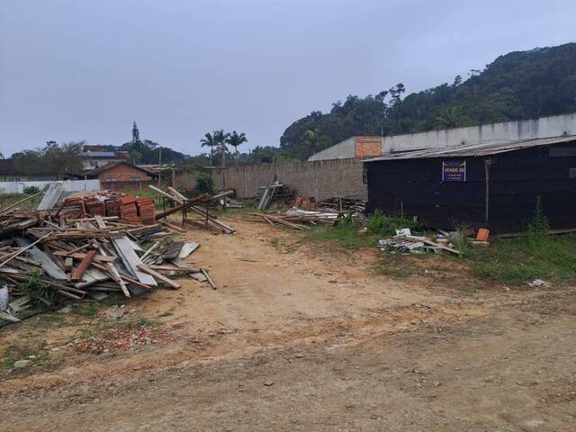 #40 - Terreno para Venda em São Francisco do Sul - SC