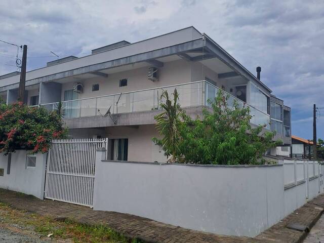 #48 - Casa para Locação em São Francisco do Sul - SC