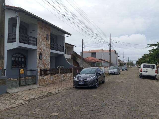 #81 - Casa para Venda em São Francisco do Sul - SC