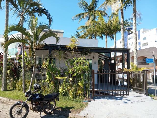 #88 - Casa para Locação em São Francisco do Sul - SC
