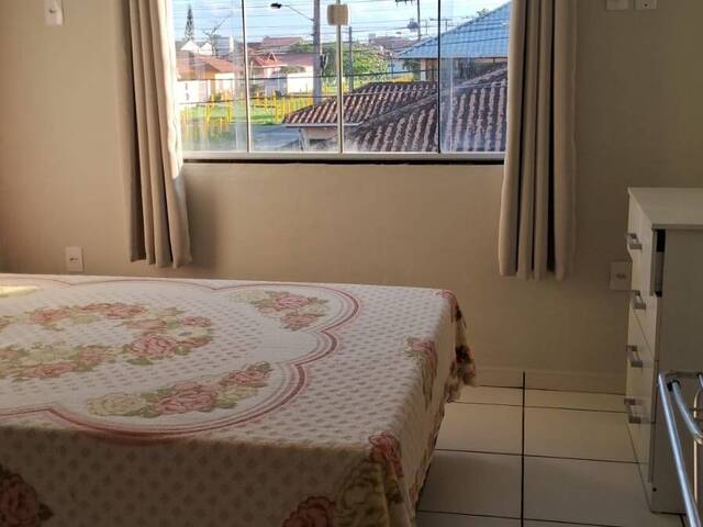 Apartamento para Temporada em São Francisco do Sul - 5