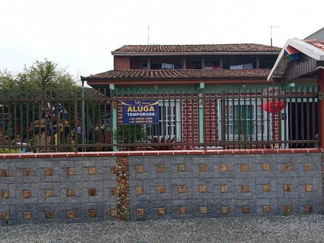 #93 - Casa para Temporada em São Francisco do Sul - SC