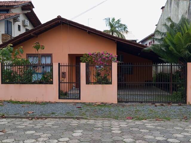 #97 - Casa para Venda em São Francisco do Sul - SC