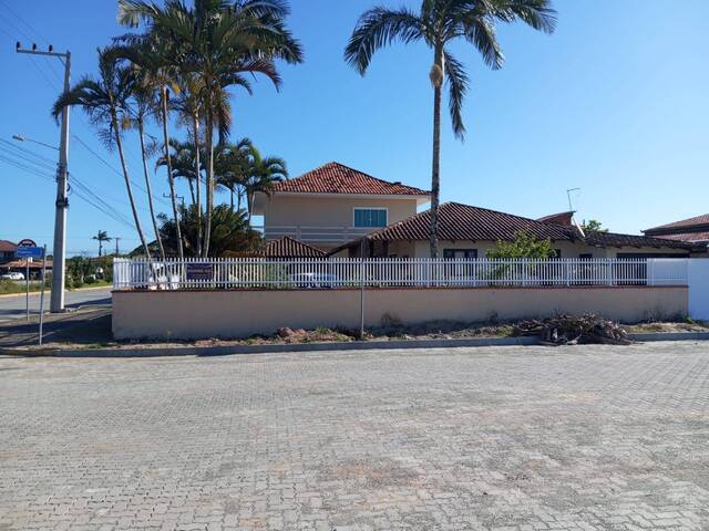 #108 - Casa para Venda em São Francisco do Sul - SC