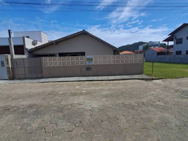 #111 - Casa para Temporada em São Francisco do Sul - SC