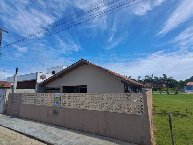 #111 - Casa para Temporada em São Francisco do Sul - SC