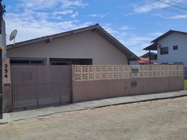 #111 - Casa para Temporada em São Francisco do Sul - SC