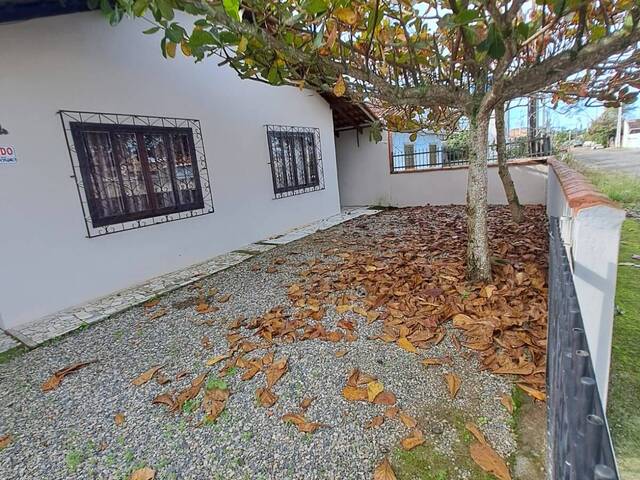 #118 - Casa para Venda em São Francisco do Sul - SC